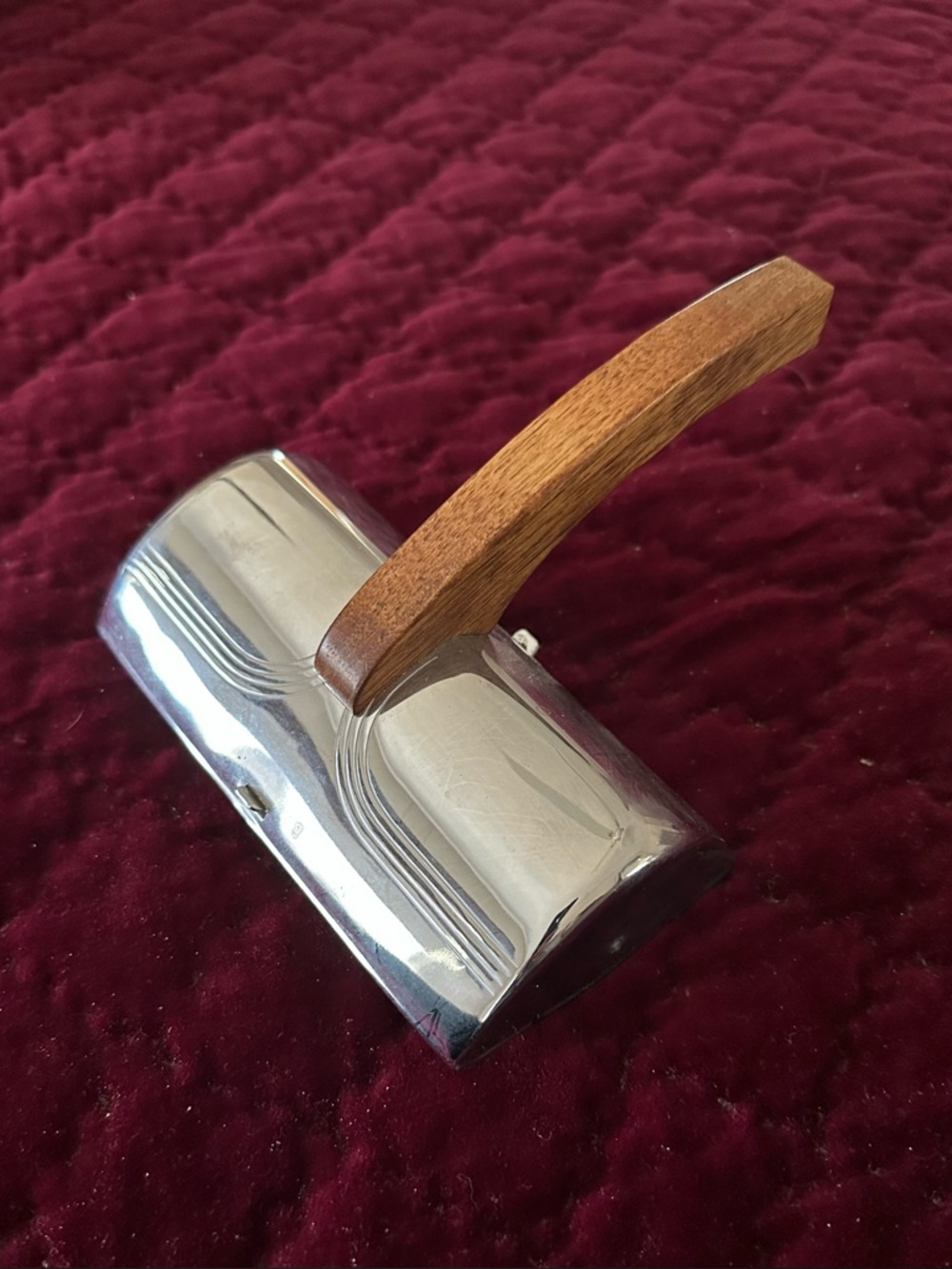 Vintage Manning Bowman Table Silent Butler Crumb Sweeper Roller Brush